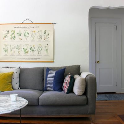 Комната в стиле минимализм в доме дизайнера